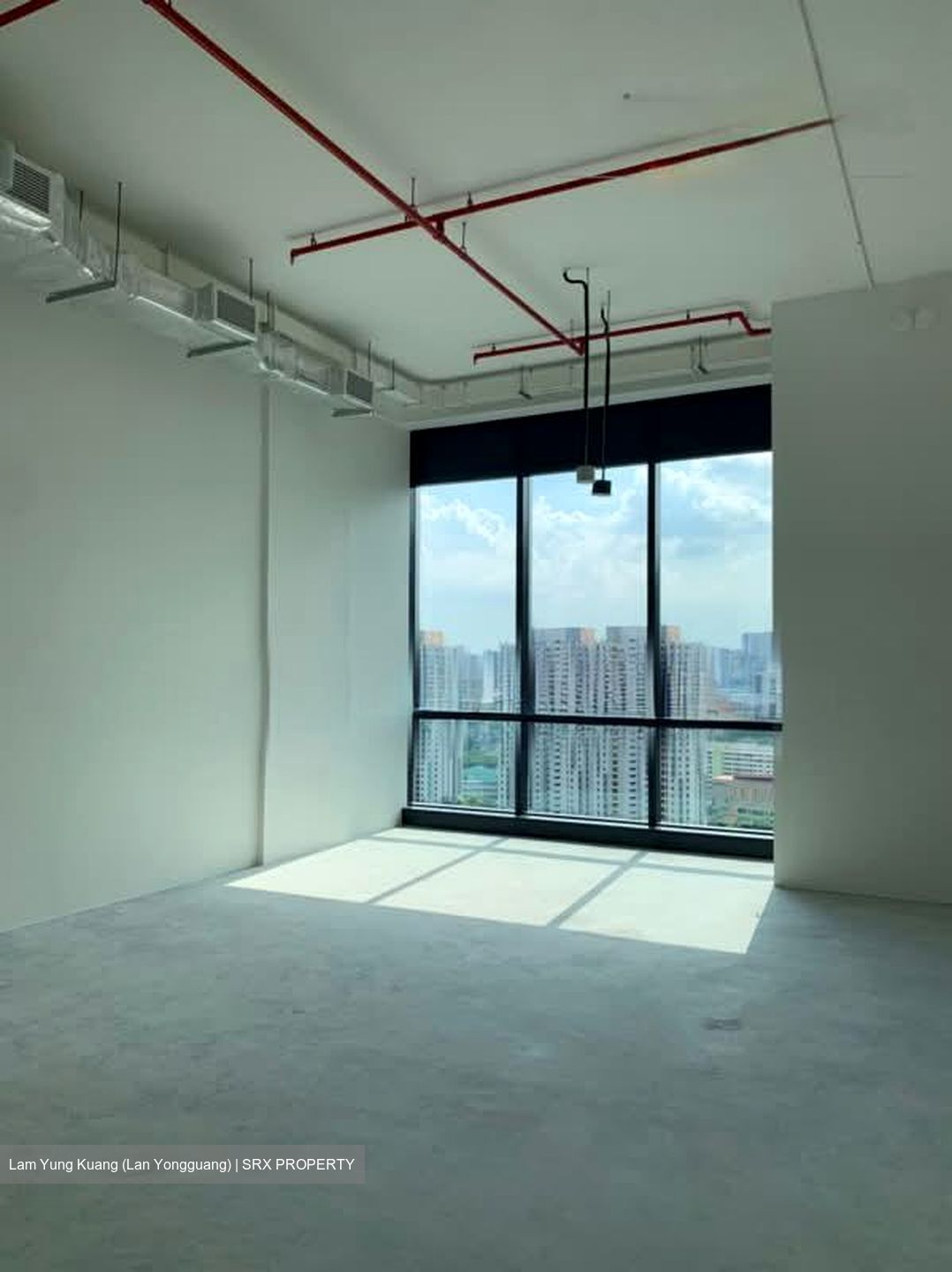 Centrium Square (D8), Office #605306301